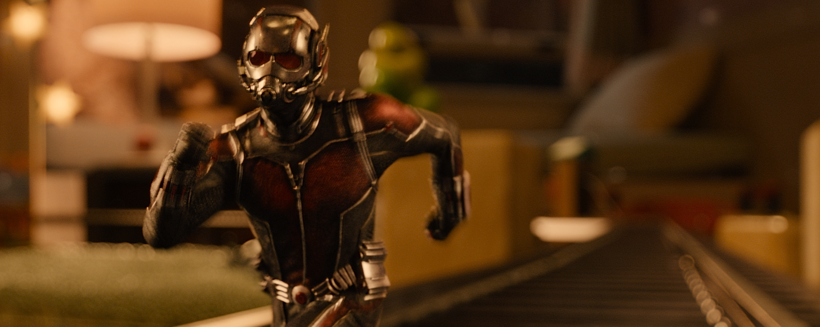 Marvel’s ANT-MAN Blu-ray Steelbook releases today at Best Buy